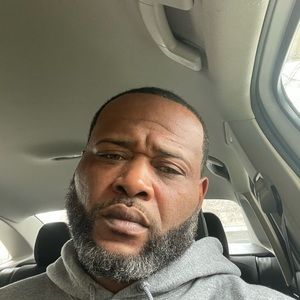 Meet your Posher, Thomas